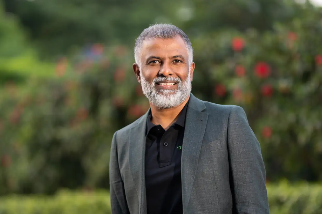 Victor Rajaveen
